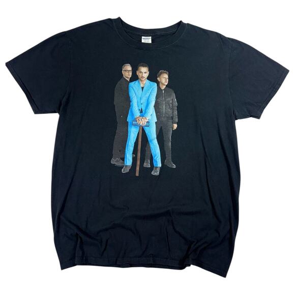 Gildan Other - Depeche Mode Tour T-Shirt Men's LARGE Global Spirit Tour 2017